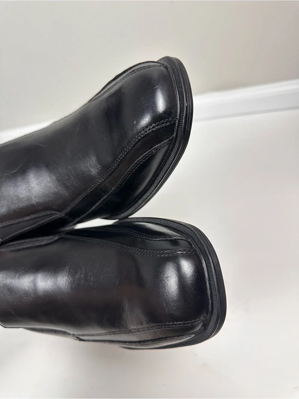 Kenneth Cole New York NY Leather Slip On Loafers Size 13 NWOB